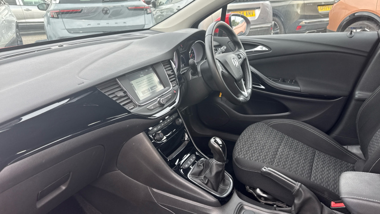 Vauxhall Astra 1.0T ecoTEC SRi 5dr Petrol Hatchback